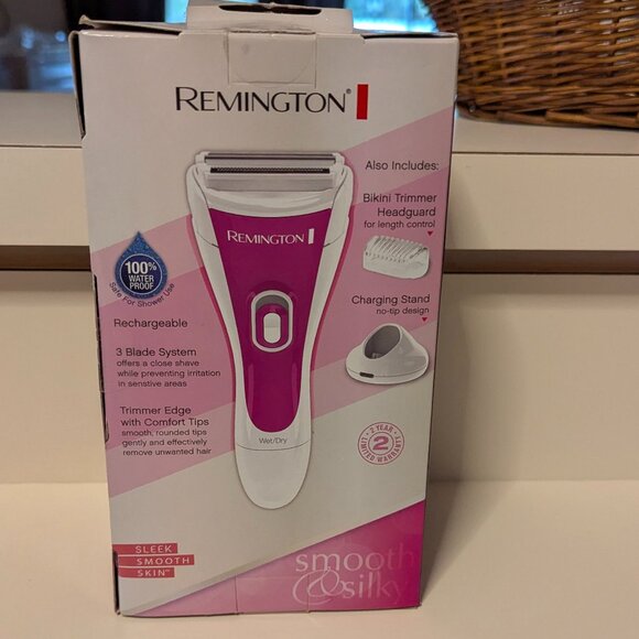 Remington Pink Rechargeable Shaver New - Picture 4 of 7